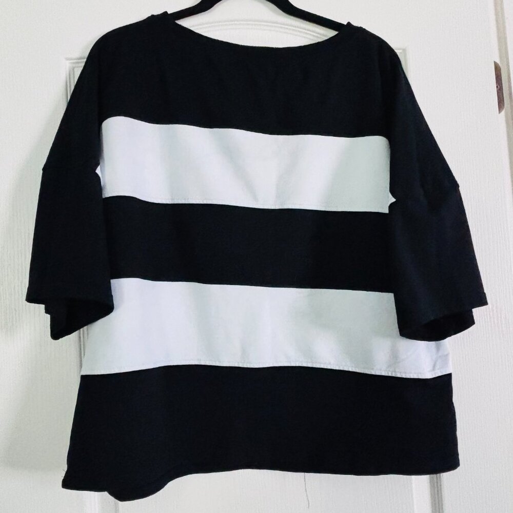 ZESICA Black White Striped Knit Sweater Casual Chic Top - Picture 1 of 5